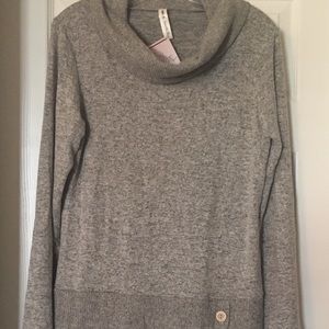 Grey Tunic Sweater with Buttons NWT Vanilla Bay